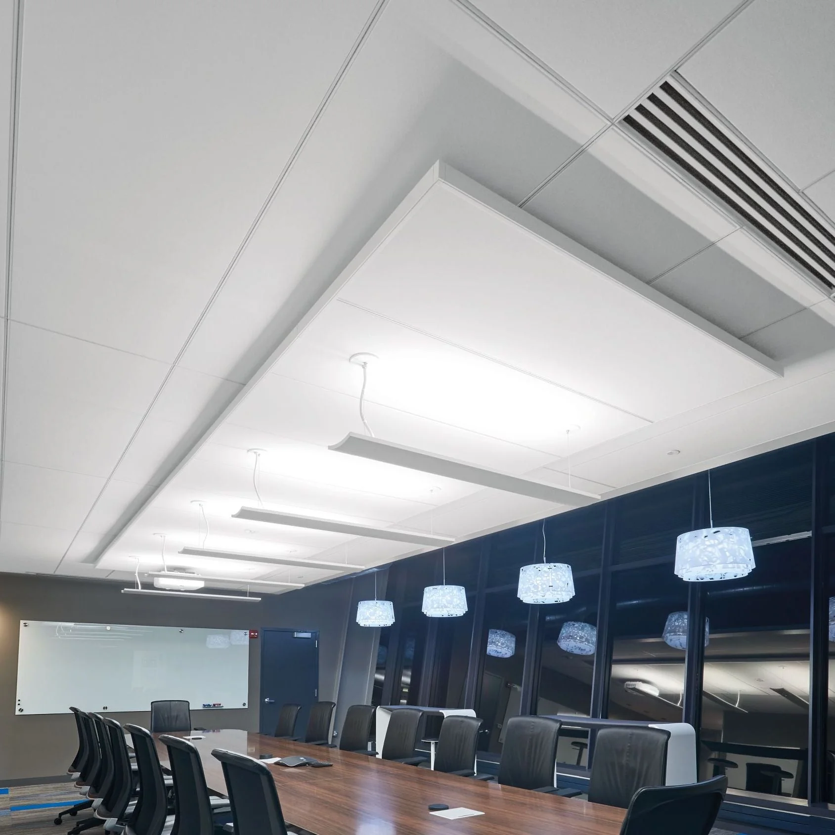 Axiom® Vector® Straight Perimeter Trim - Image 3
